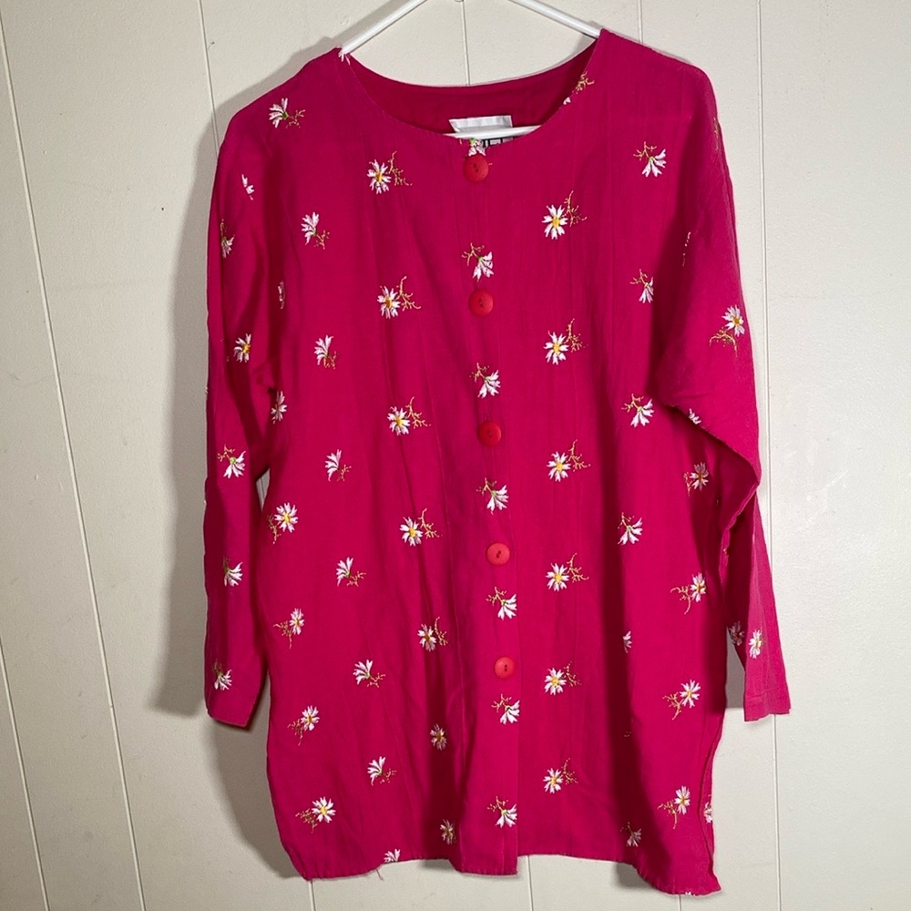Vintage Floral Button-Up Pink Blouse embroidered floral size medium made in USA